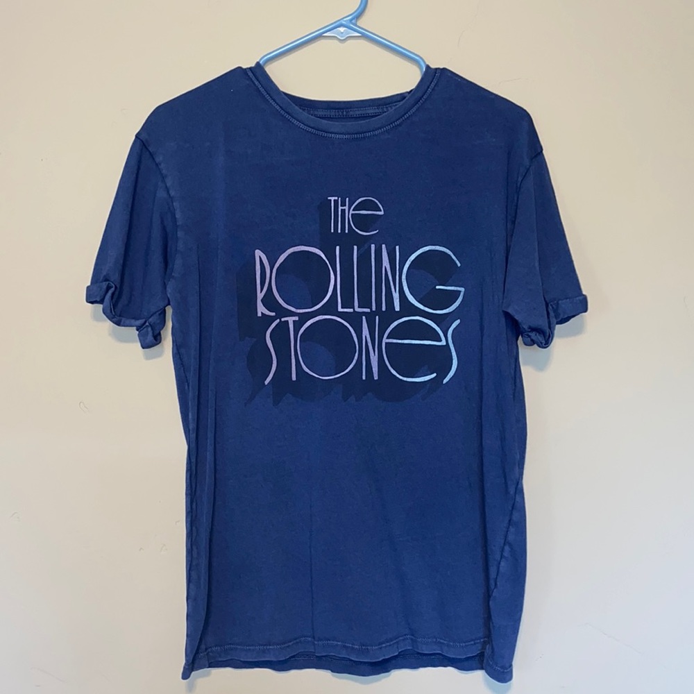 American Eagle t shirt